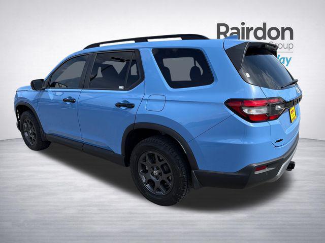 used 2023 Honda Pilot car, priced at $39,888