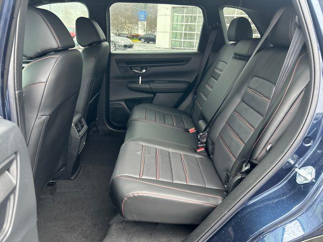 new 2026 Honda CR-V Hybrid car, priced at $41,675