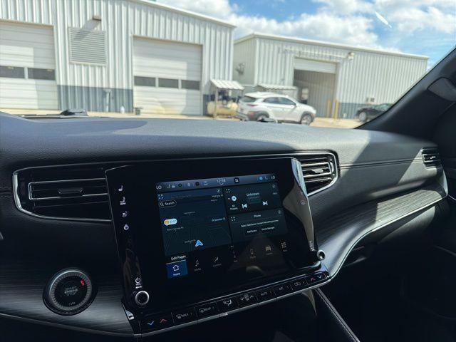 used 2024 Jeep Wagoneer L car, priced at $39,997