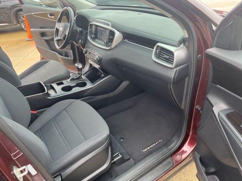 used 2020 Kia Sorento car, priced at $14,900