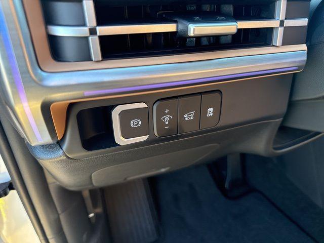 new 2026 Hyundai SANTA FE HEV car, priced at $51,685