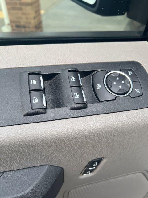 used 2020 Ford F-150 car, priced at $25,000