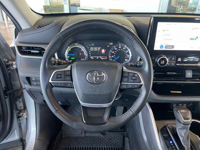 used 2024 Toyota Highlander Hybrid car, priced at $48,996
