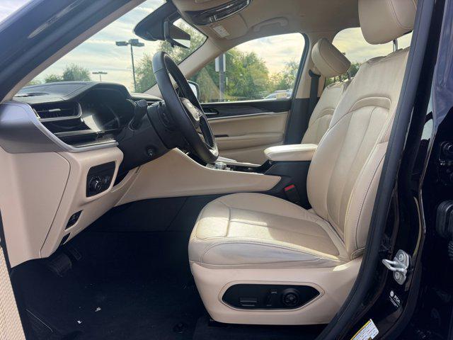 used 2022 Jeep Grand Cherokee L car, priced at $29,892