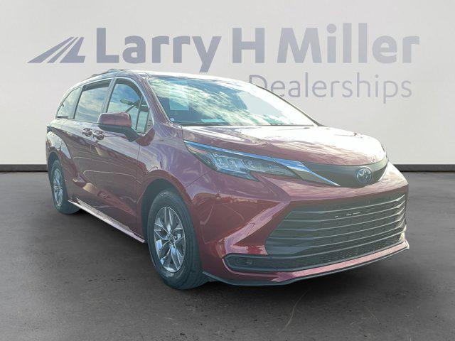 used 2023 Toyota Sienna car, priced at $36,499