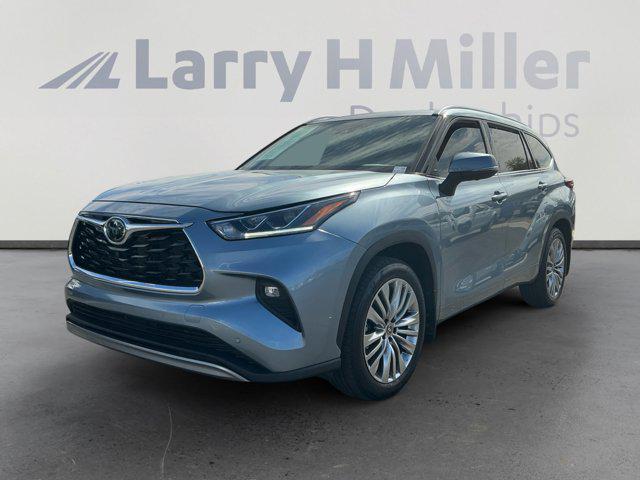 used 2024 Toyota Highlander car, priced at $47,386