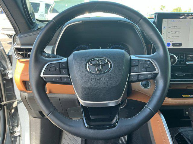 used 2024 Toyota Highlander car, priced at $47,386