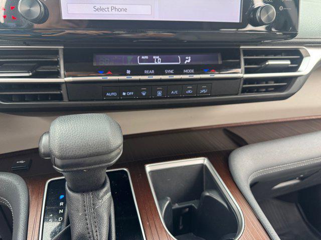 used 2023 Toyota Sienna car, priced at $33,516