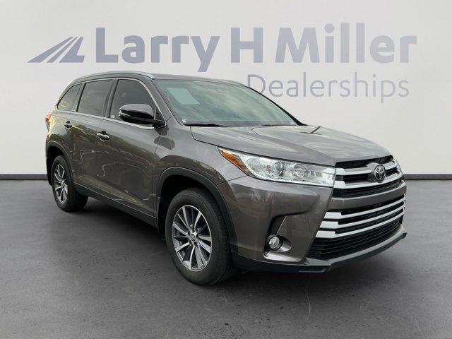 used 2019 Toyota Highlander car, priced at $28,233