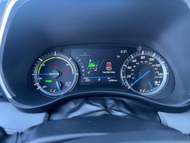 used 2020 Toyota Highlander Hybrid car, priced at $31,989