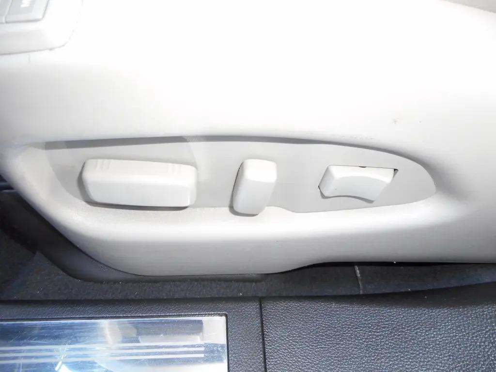 used 2015 Cadillac SRX car, priced at $10,995