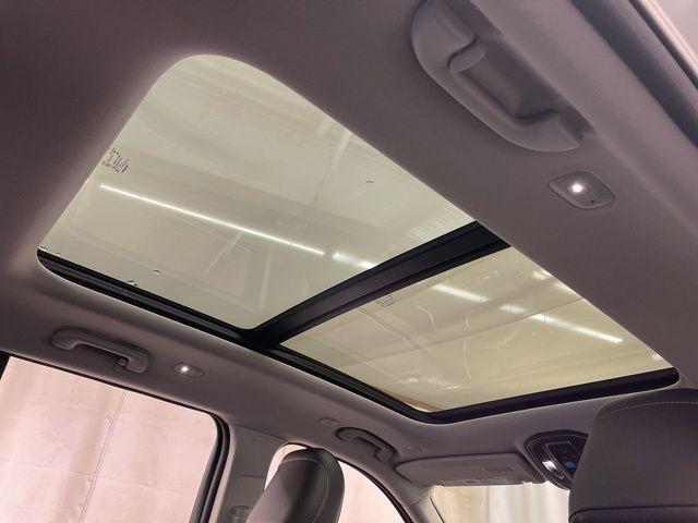 used 2022 Jeep Grand Cherokee car, priced at $28,995