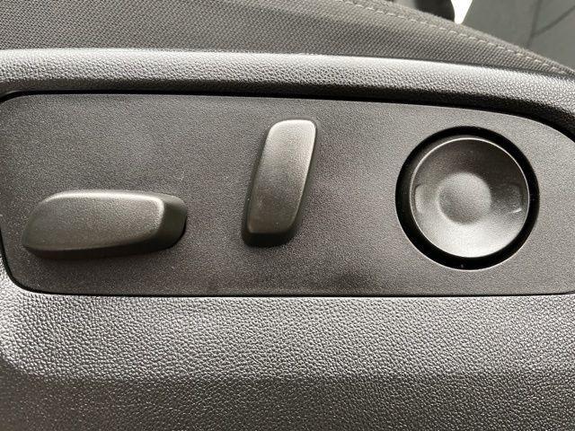 used 2022 Chevrolet Silverado 1500 car, priced at $30,995