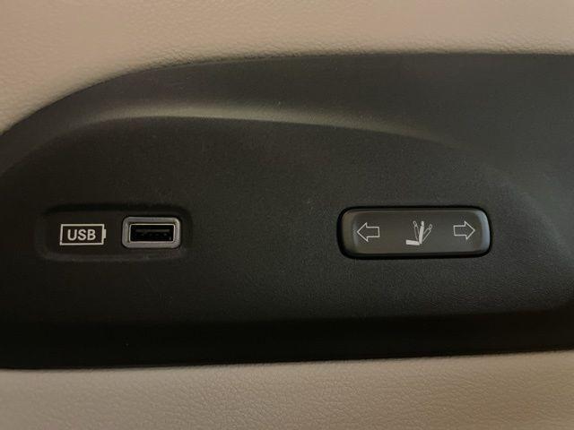 used 2020 Chrysler Pacifica car, priced at $22,495