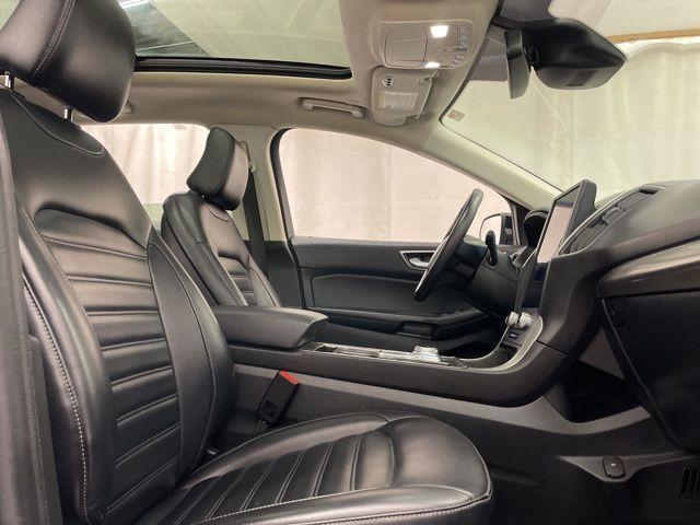 used 2022 Ford Edge car, priced at $24,595