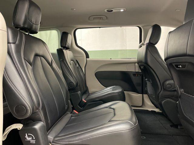 used 2024 Chrysler Pacifica car, priced at $27,995