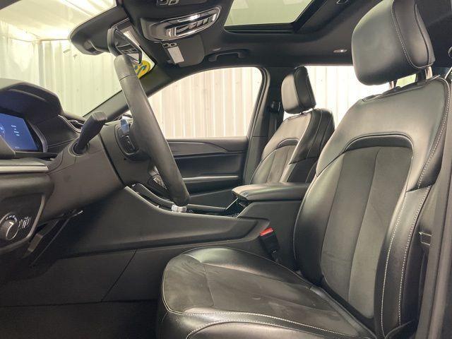 used 2023 Jeep Grand Cherokee L car, priced at $30,995