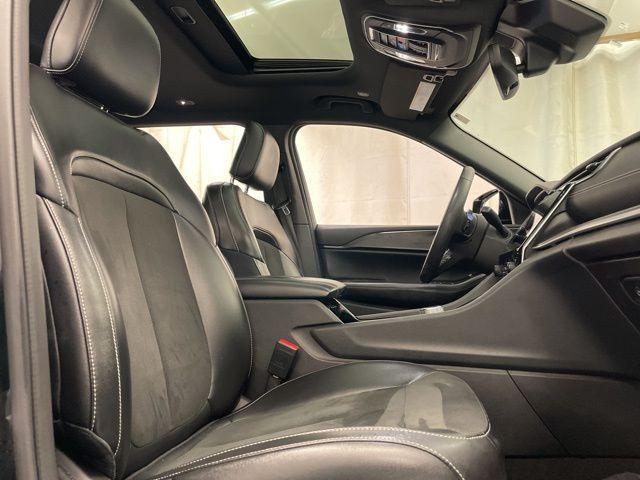 used 2023 Jeep Grand Cherokee L car, priced at $30,995