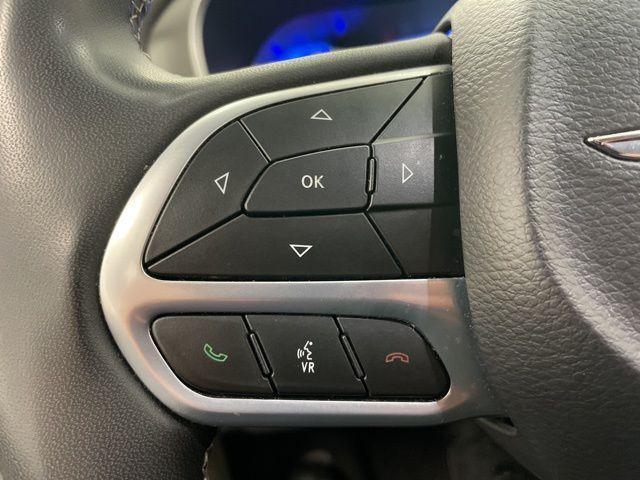 used 2023 Chrysler Pacifica car, priced at $24,995