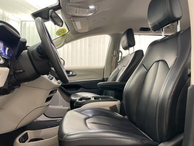 used 2023 Chrysler Pacifica car, priced at $24,995