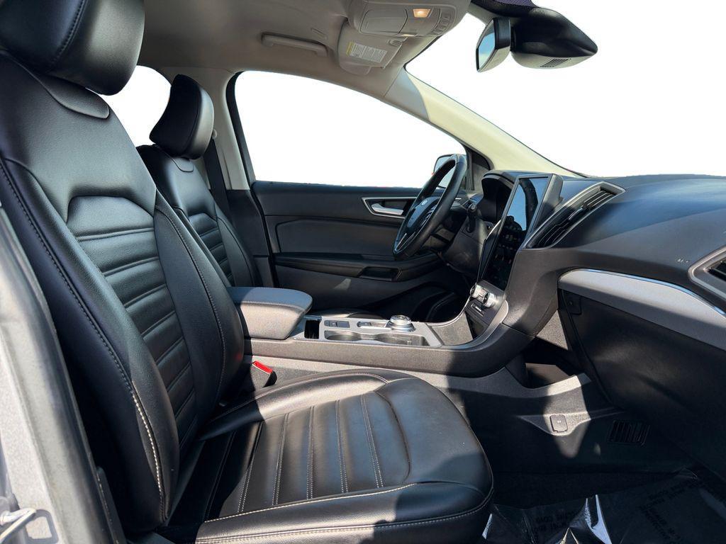used 2022 Ford Edge car, priced at $20,897
