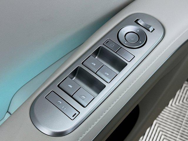 new 2026 Hyundai Palisade Hybrid car, priced at $50,658