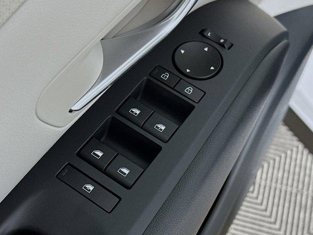 new 2026 Hyundai TUCSON Hybrid car, priced at $36,704