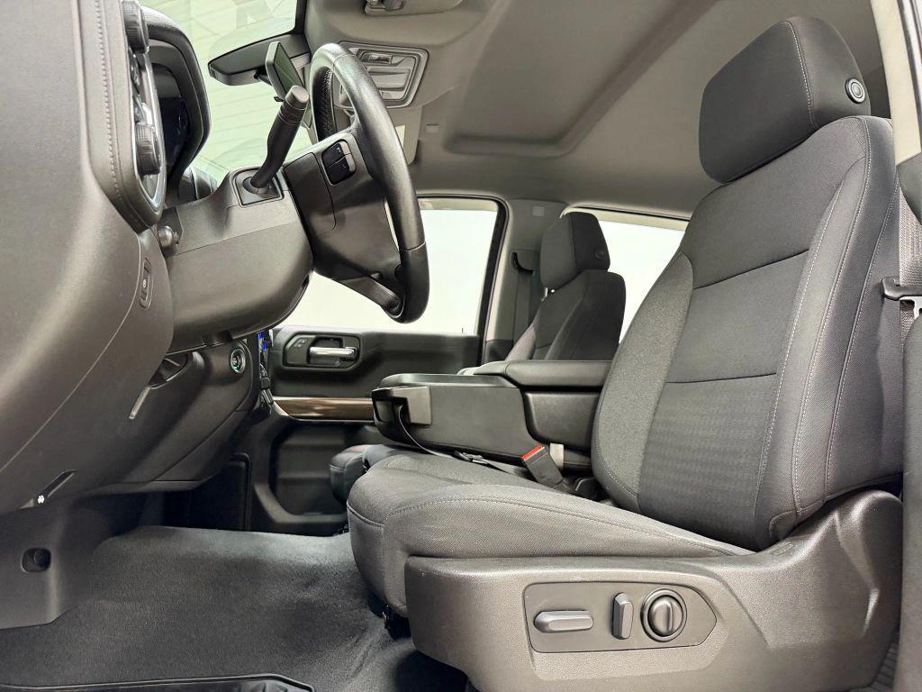 used 2022 Chevrolet Silverado 1500 car, priced at $41,900