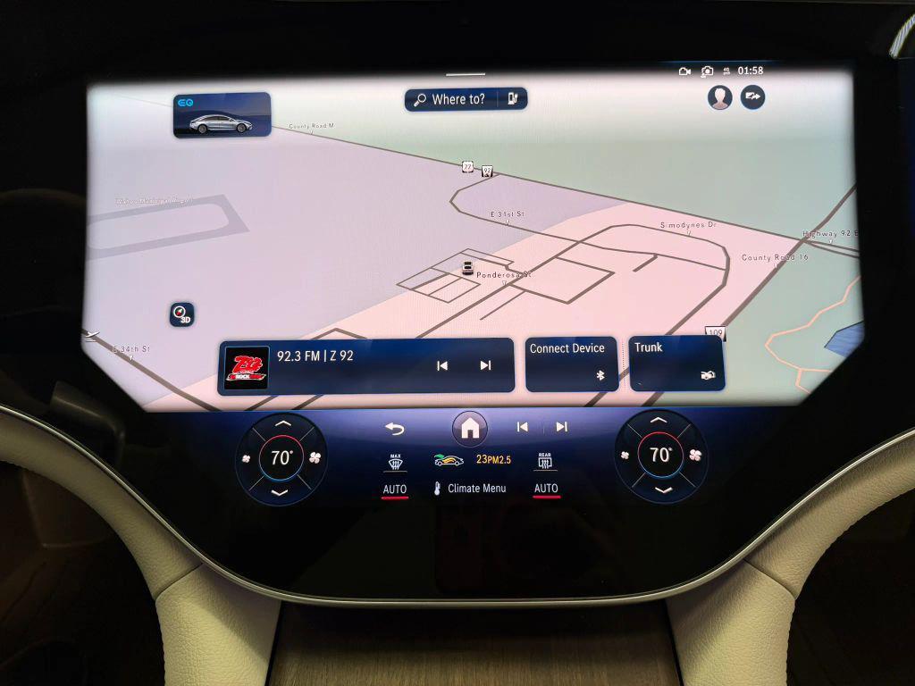 Mercedes-Benz EQS view 24