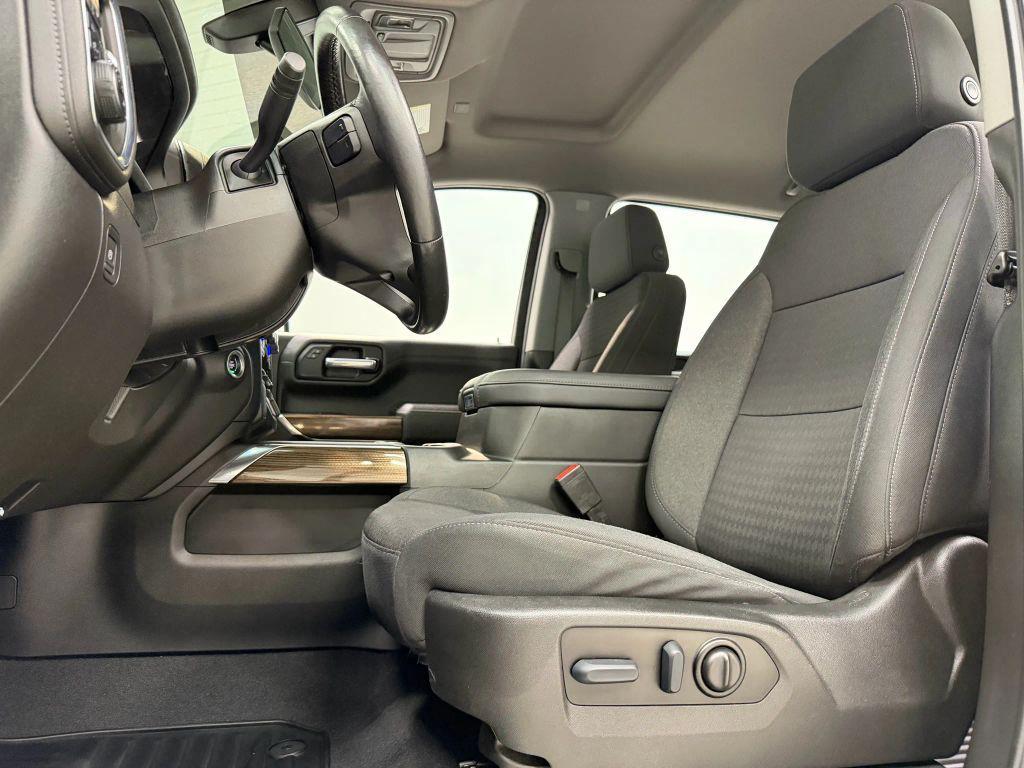 used 2022 Chevrolet Silverado 1500 car, priced at $33,900