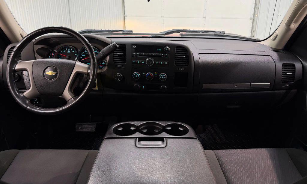 used 2011 Chevrolet Silverado 2500 car, priced at $12,900