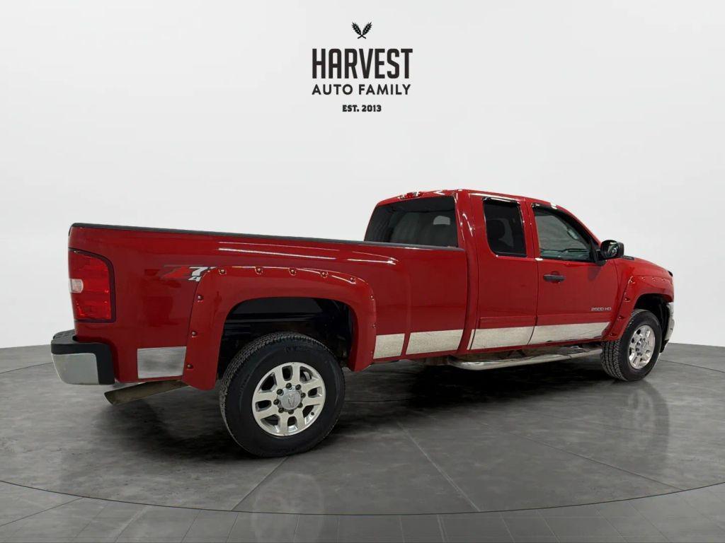 used 2011 Chevrolet Silverado 2500 car, priced at $12,900