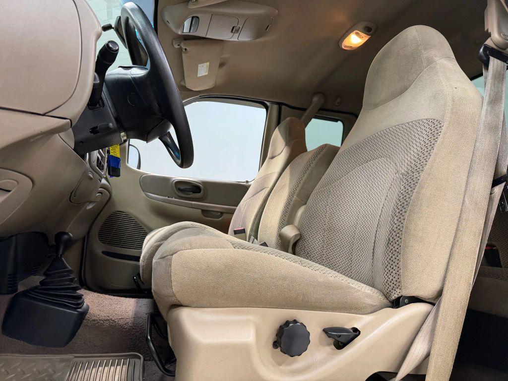 used 2000 Ford F-150 car, priced at $7,900