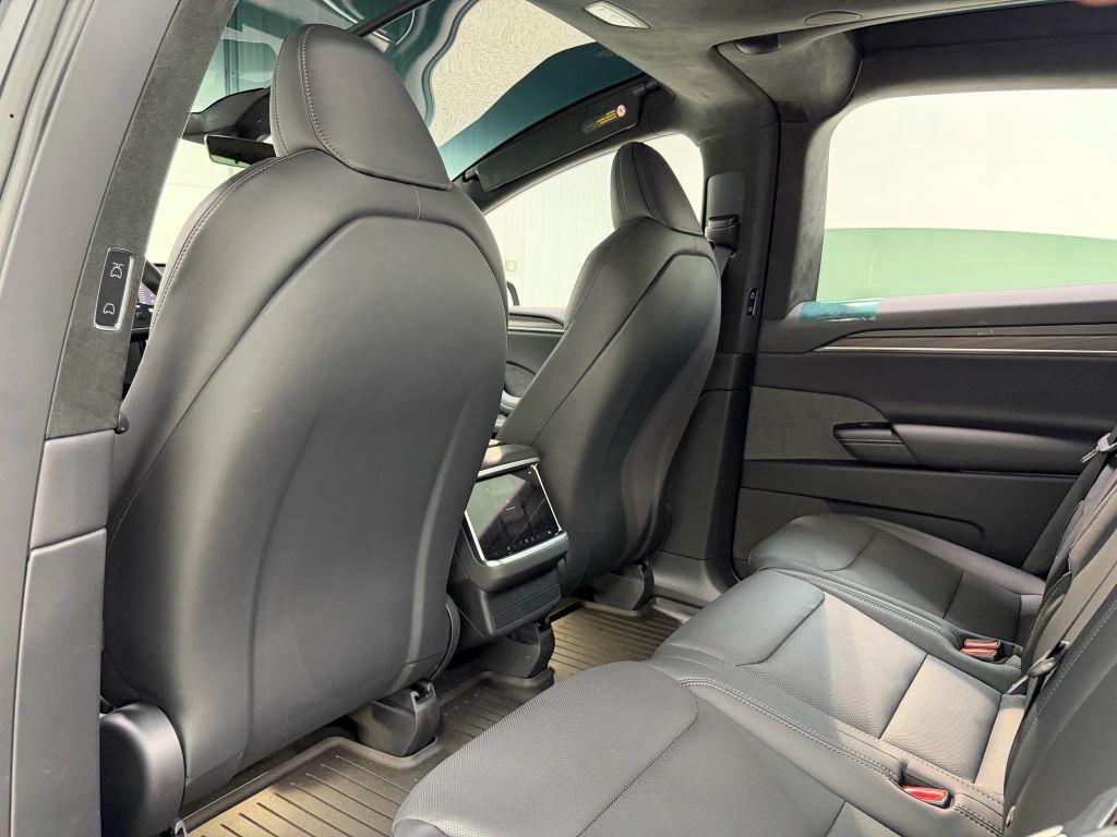 used 2025 Tesla Model X car, priced at $77,900