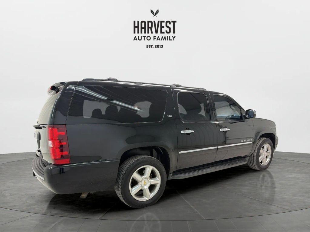 used 2013 Chevrolet Suburban car, priced at $16,900