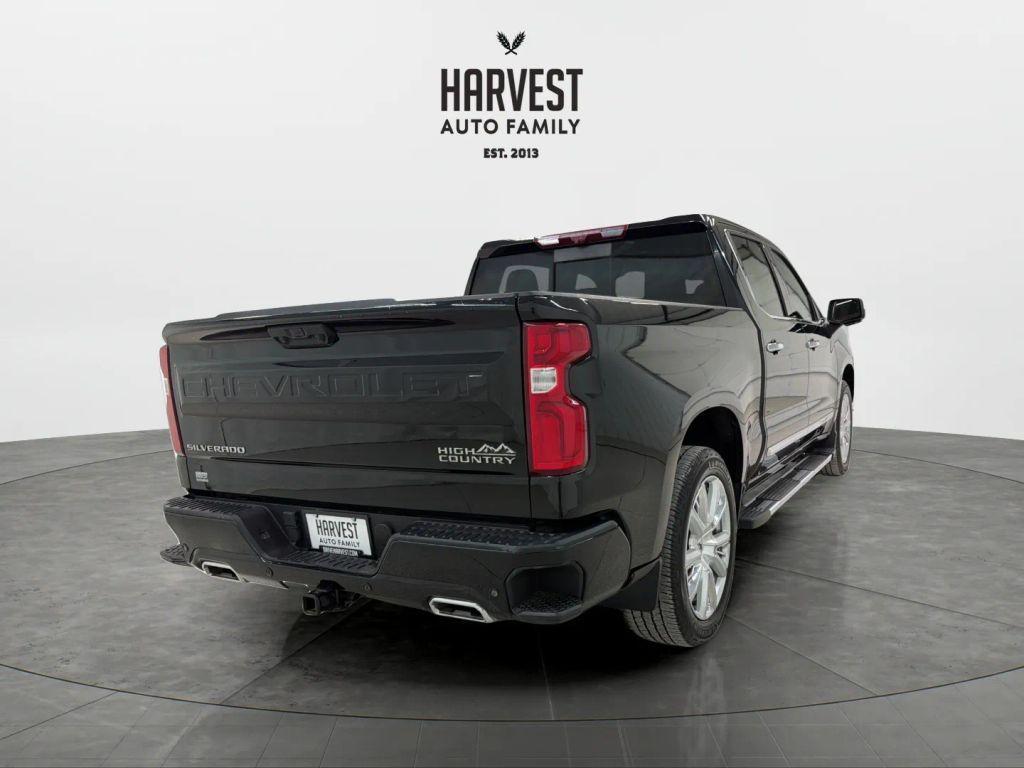 used 2024 Chevrolet Silverado 1500 car, priced at $44,900