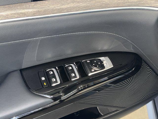 used 2023 Kia K5 car, priced at $21,300