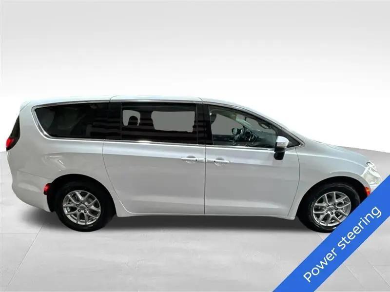used 2023 Chrysler Pacifica car, priced at $22,555
