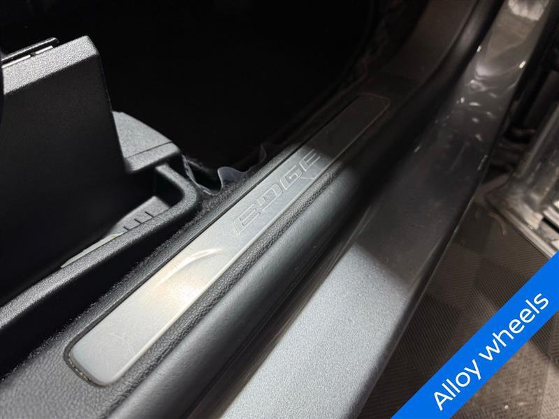 used 2024 Ford Edge car, priced at $23,555