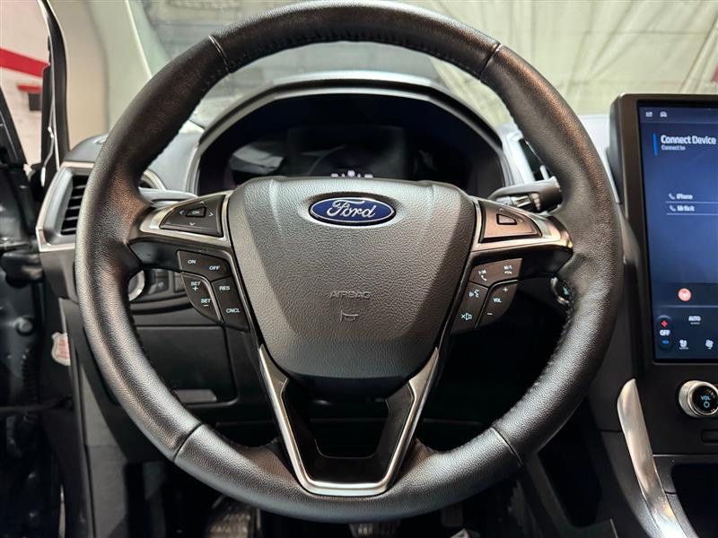 used 2024 Ford Edge car, priced at $23,555