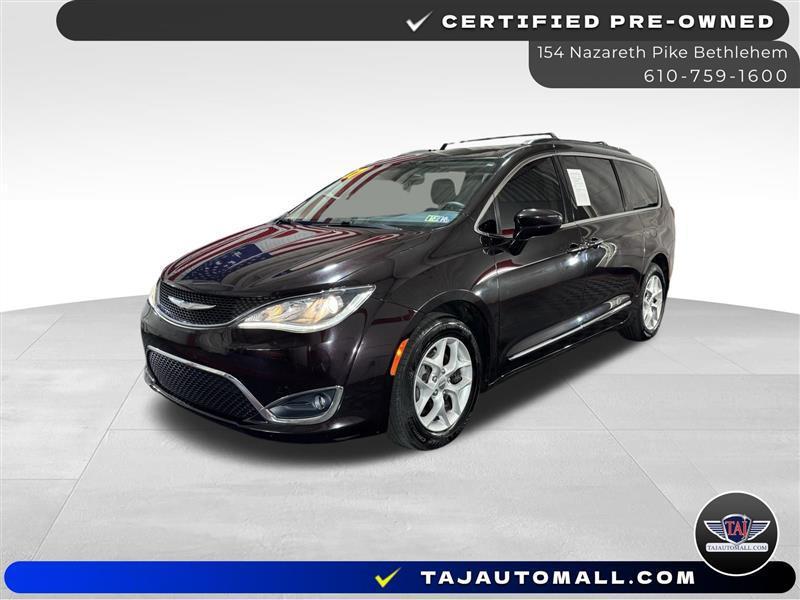 used 2017 Chrysler Pacifica car, priced at $10,555