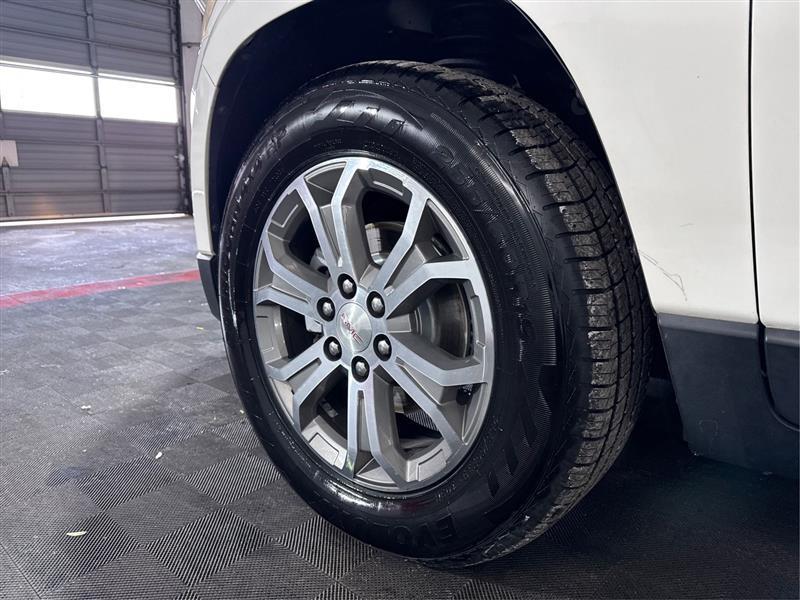 used 2015 GMC Acadia car, priced at $11,977