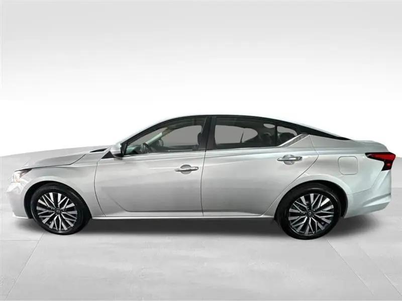 used 2023 Nissan Altima car, priced at $17,955