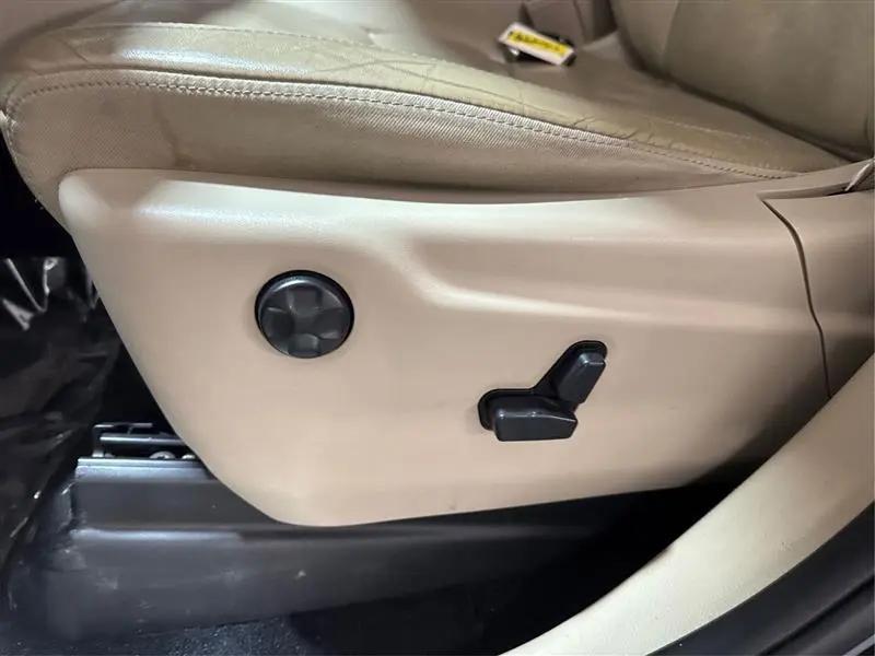 used 2020 Jeep Grand Cherokee car, priced at $18,955