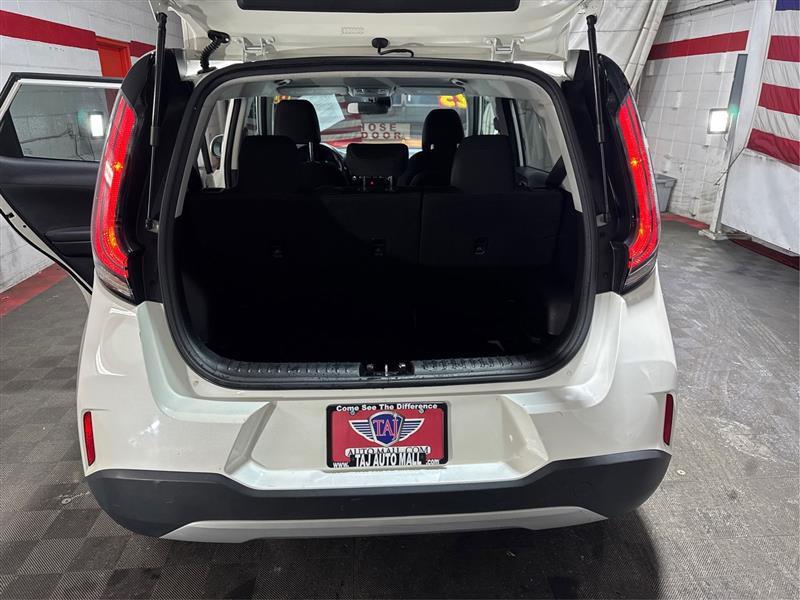 used 2023 Kia Soul car, priced at $14,777