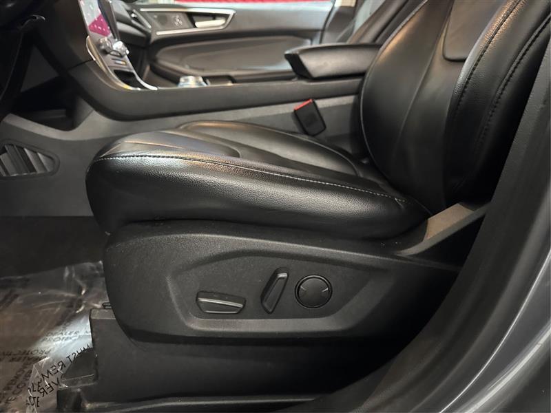 used 2022 Ford Edge car, priced at $20,677