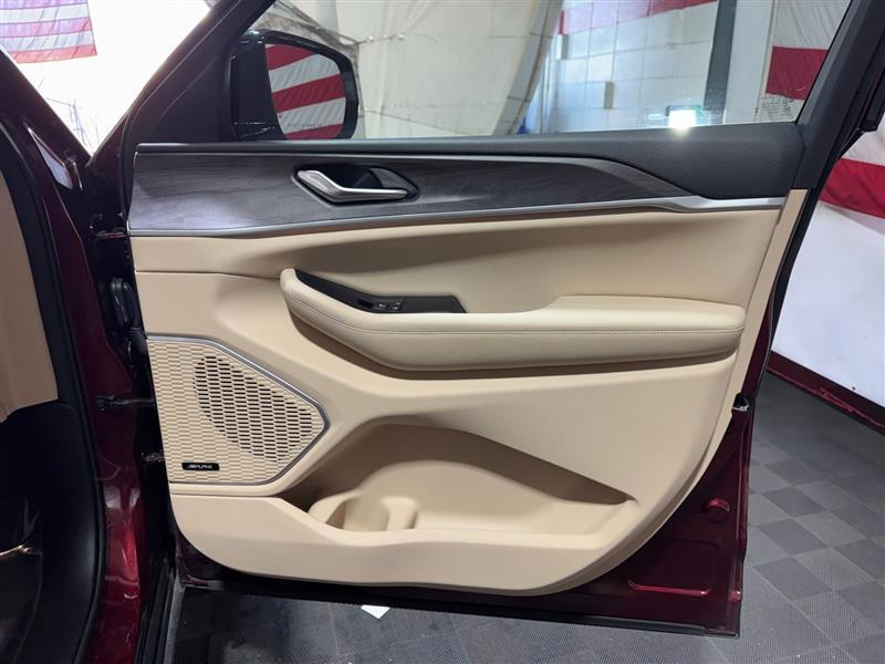 used 2023 Jeep Grand Cherokee 4xe car, priced at $25,977