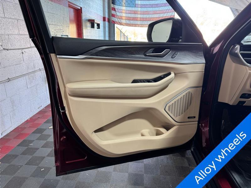 used 2023 Jeep Grand Cherokee 4xe car, priced at $25,977