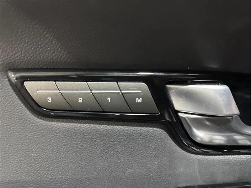 used 2018 Land Rover Range Rover Evoque car, priced at $14,977