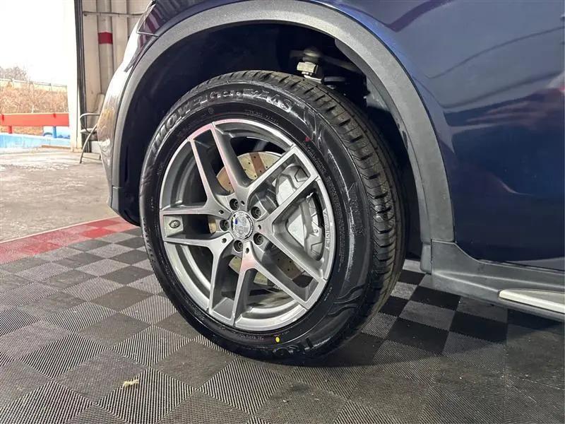 used 2019 Mercedes-Benz GLC 300 car, priced at $17,977